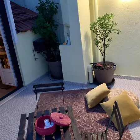 Jolly Jolie W Terrace Apartment Lisbon